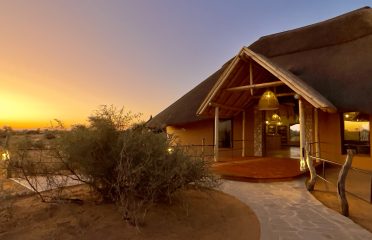 Kalahari Red Dunes Lodge (Ondili Group)