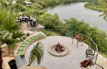 Simanya River Lodge